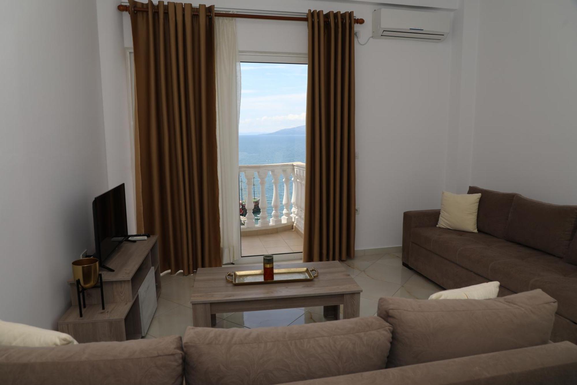 Saranda Apartaments Meta 外观 照片